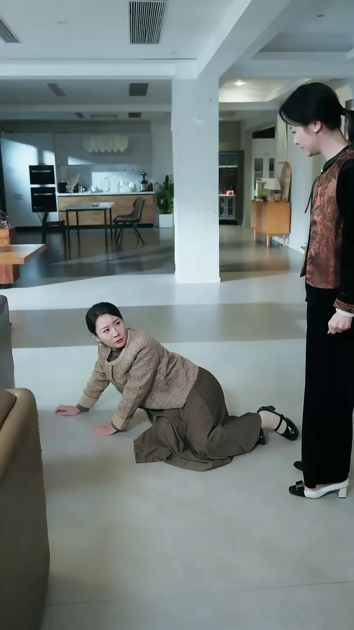 Episode 15 - 紡がれた「運命」：母の救済