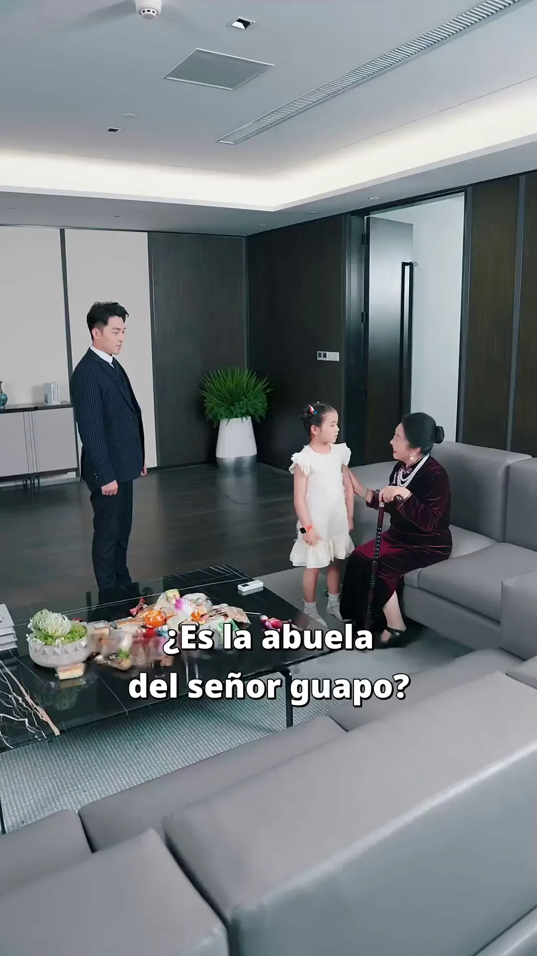 Episode 18 - Papá, Mamá, Soy su Hija Superpoderosa