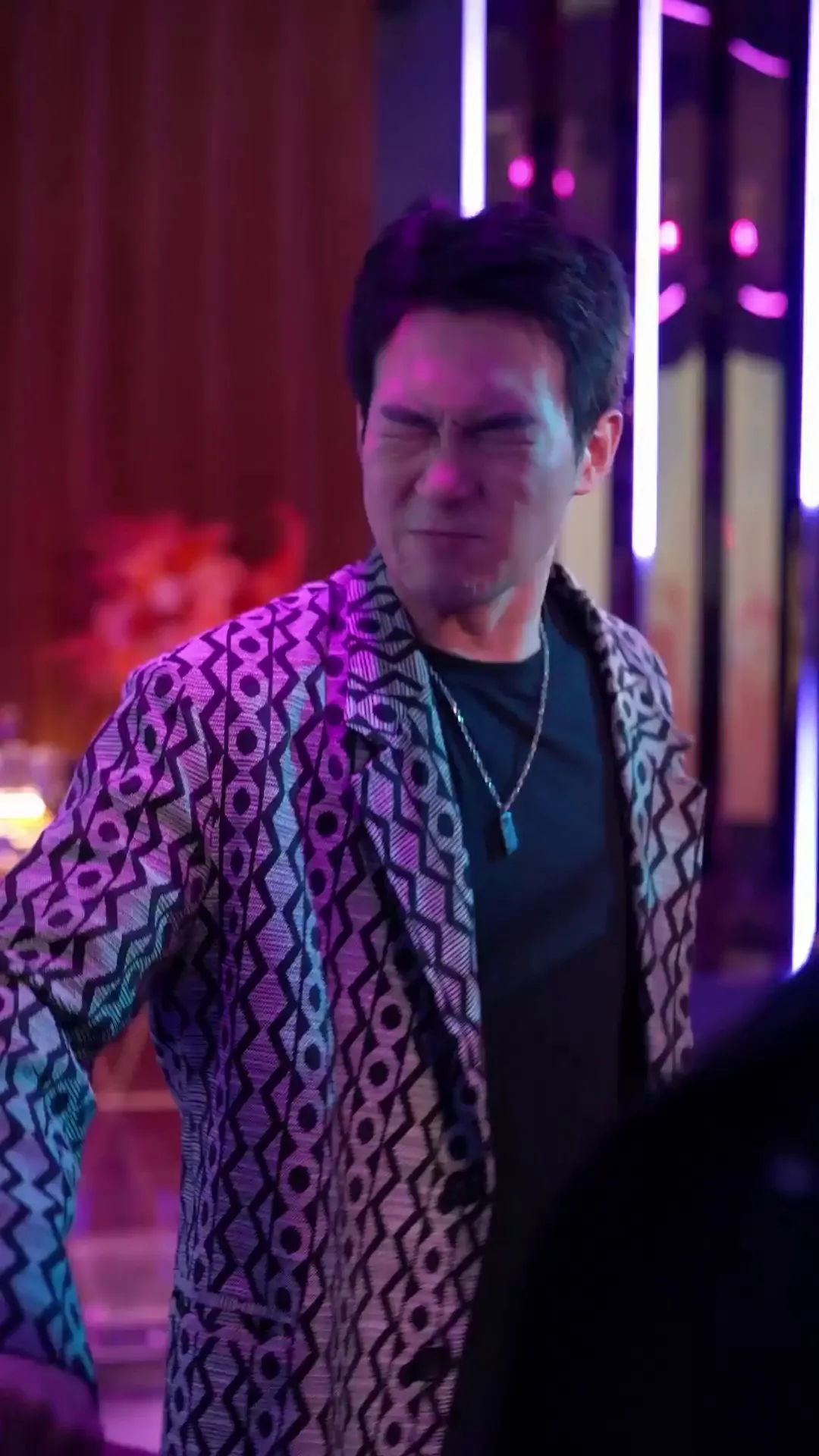 Episode 8 - เส้นทางรักในเงามืด