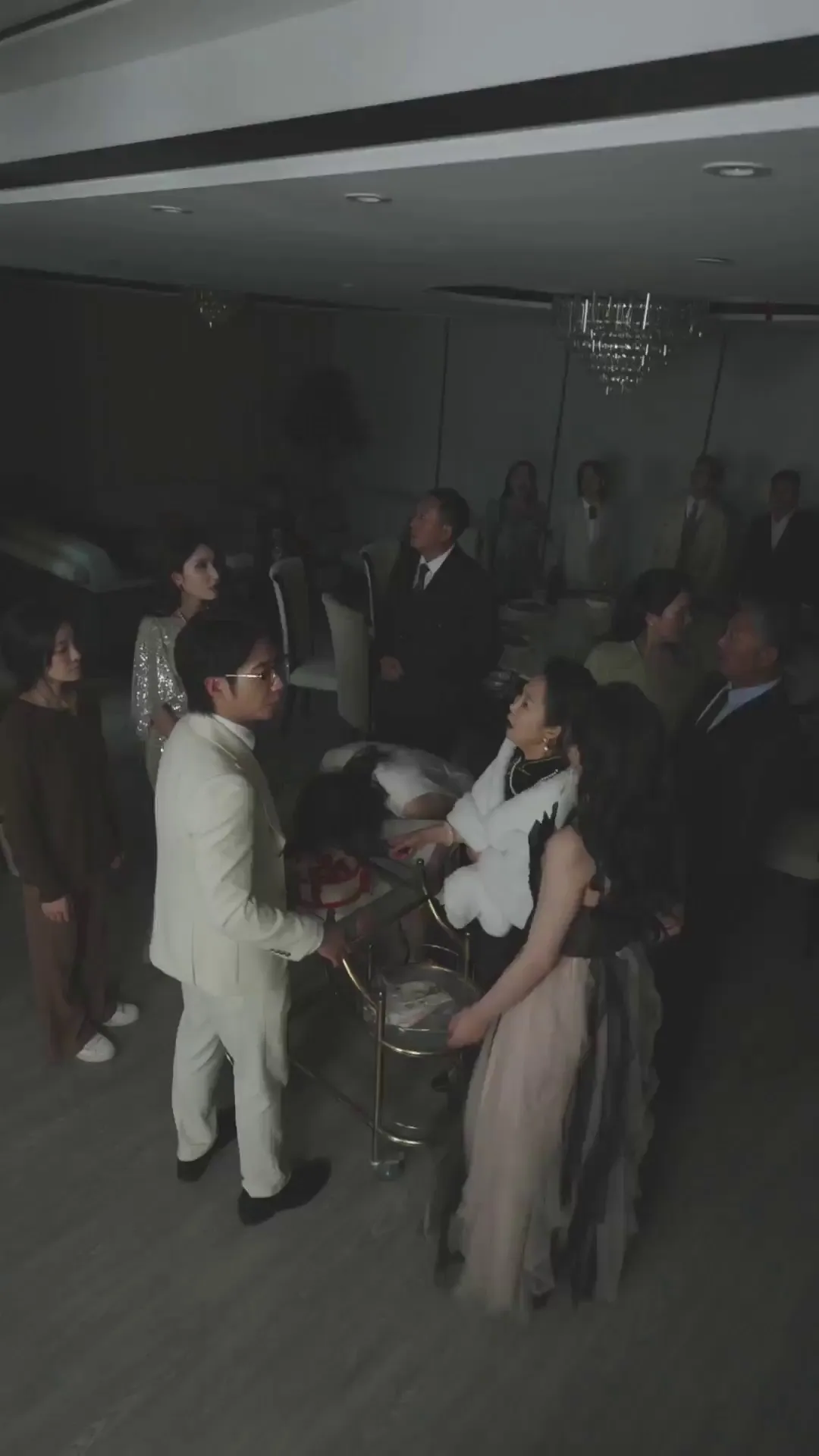 Episode 14 - 울지 마, 언니가 있어
