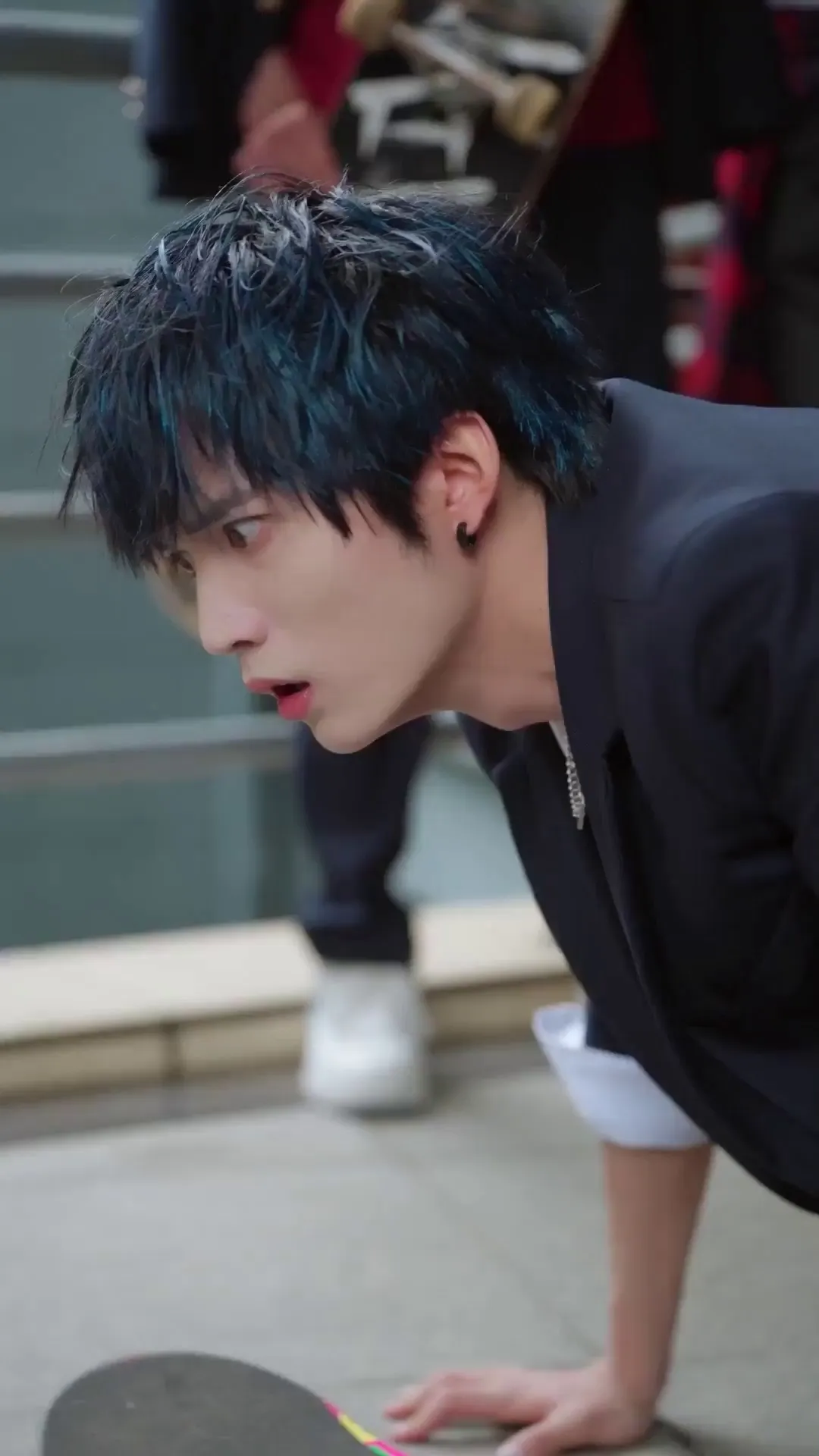 Episode 5 - Reborn at 18: The Great-Grandma Takes Charge（Dubbed）