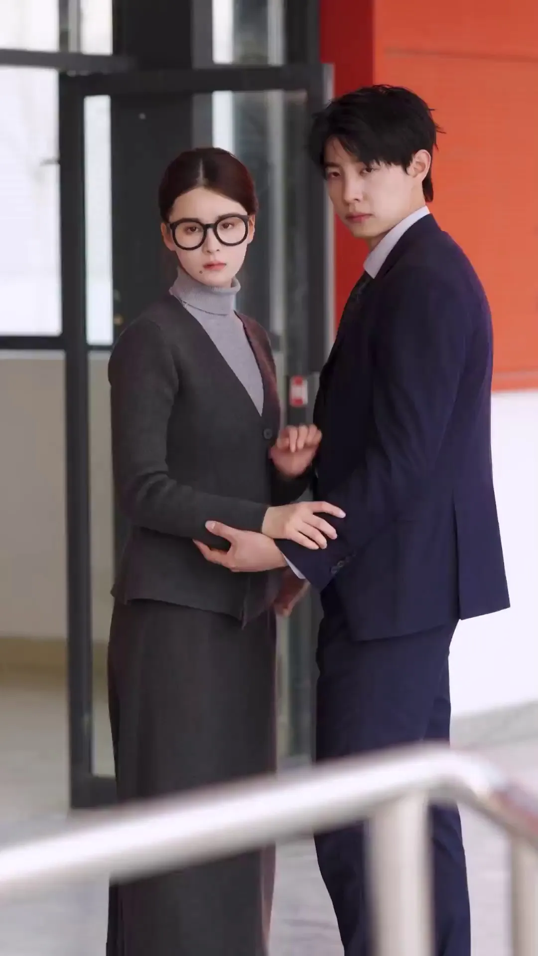 Episode 17 - 두 얼굴의 여자