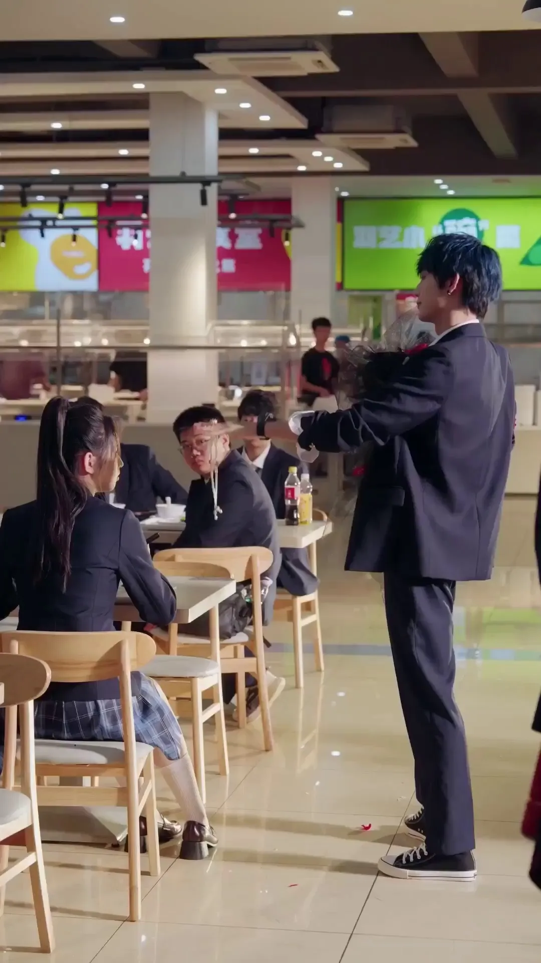 Episode 15 - Reborn at 18: The Great-Grandma Takes Charge（Dubbed）