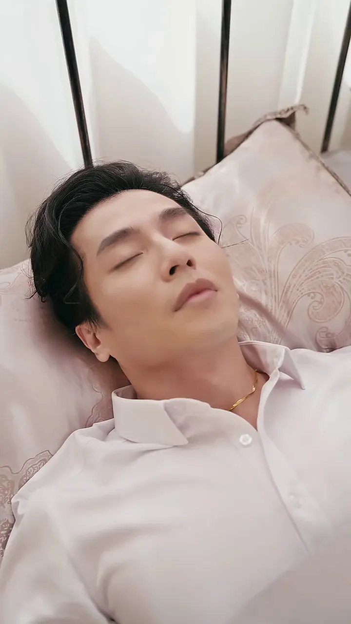 Episode 2 - เทพสุราในเงามืด