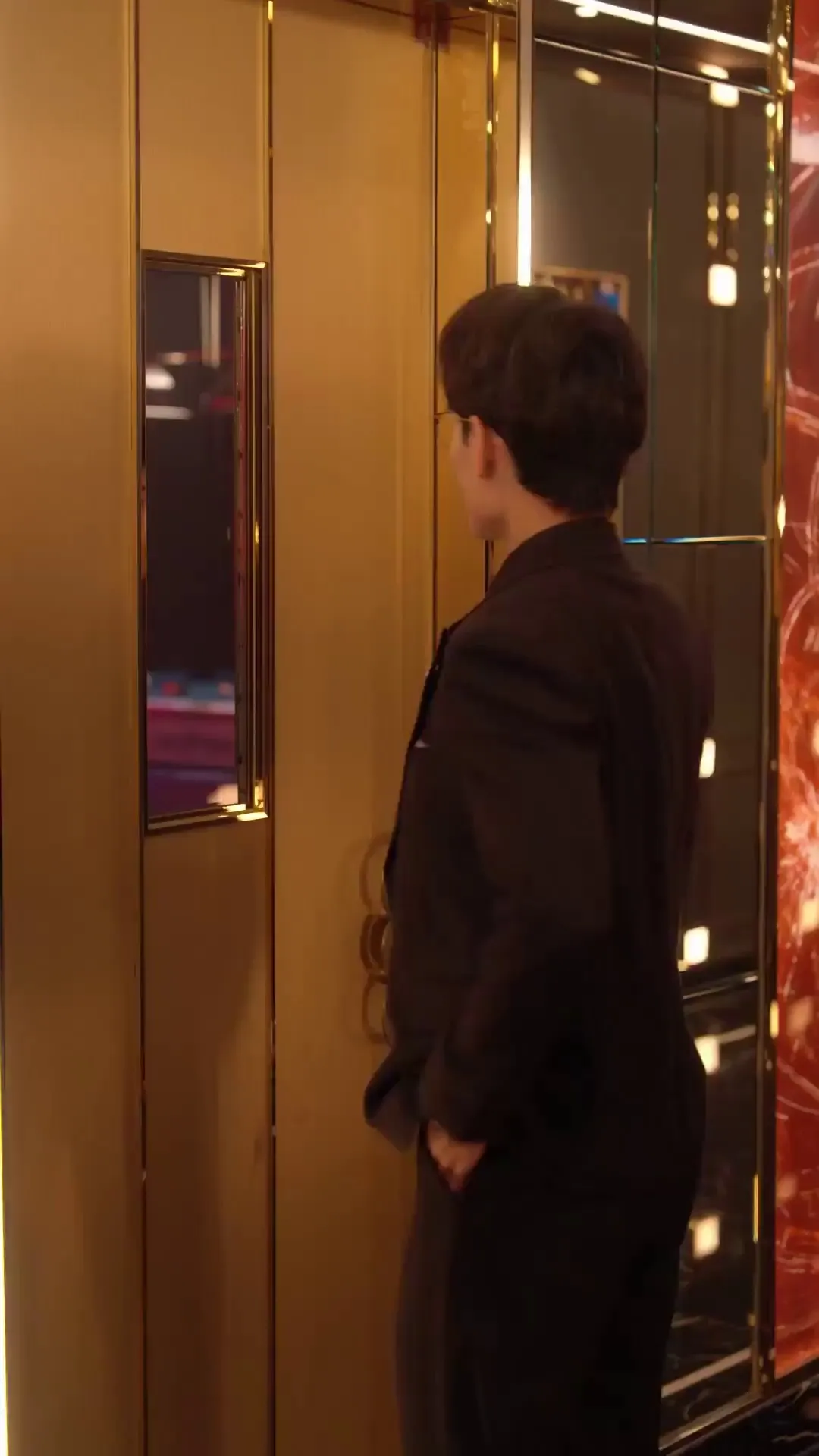 Episode 7 - เส้นทางรักในเงามืด