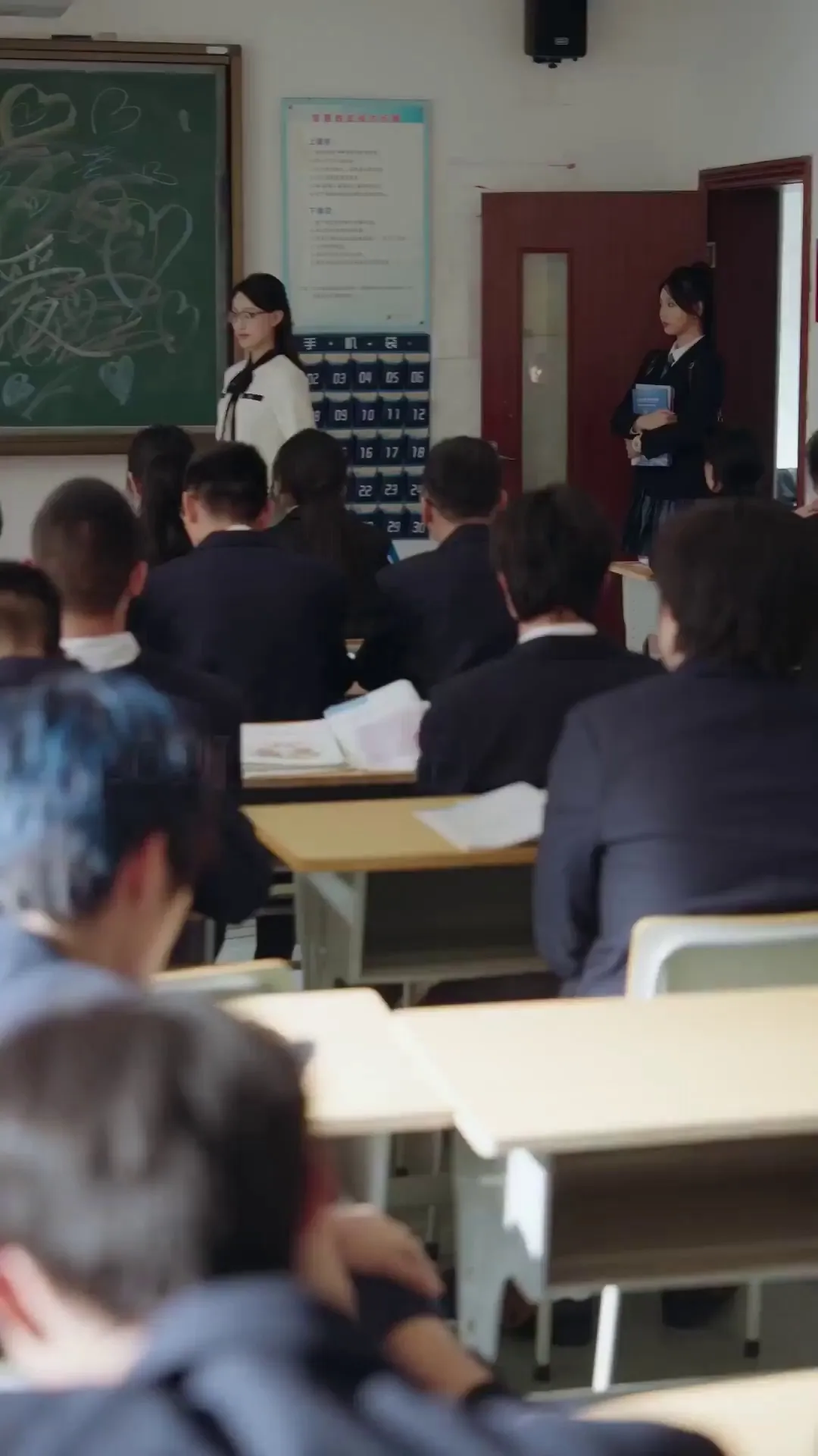 Episode 8 - Reborn at 18: The Great-Grandma Takes Charge（Dubbed）