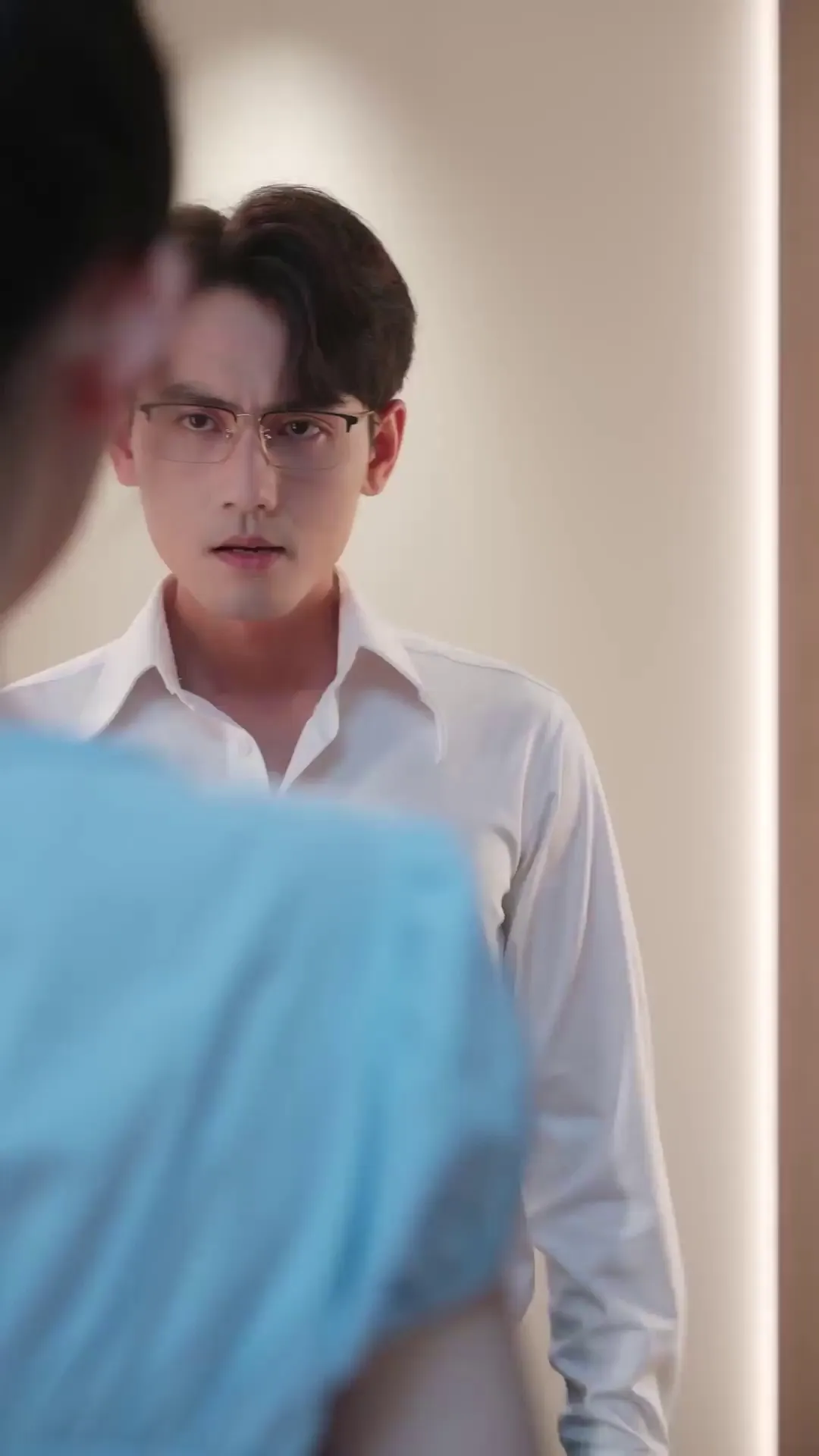 Episode 2 - เส้นทางรักในเงามืด