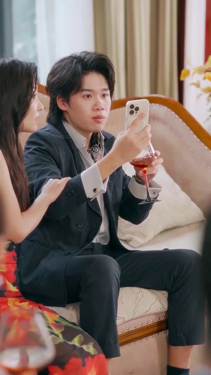 Episode 10 - เกมรักซ้อนแค้น