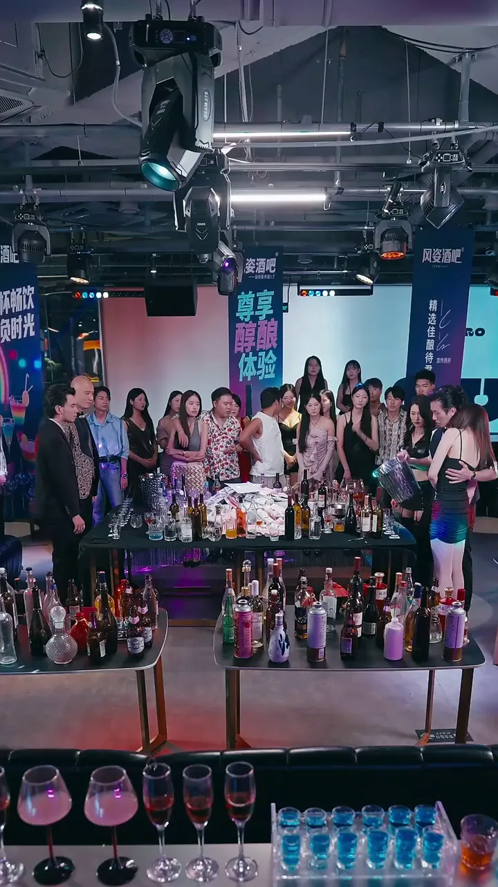 Episode 10 - เทพสุราในเงามืด