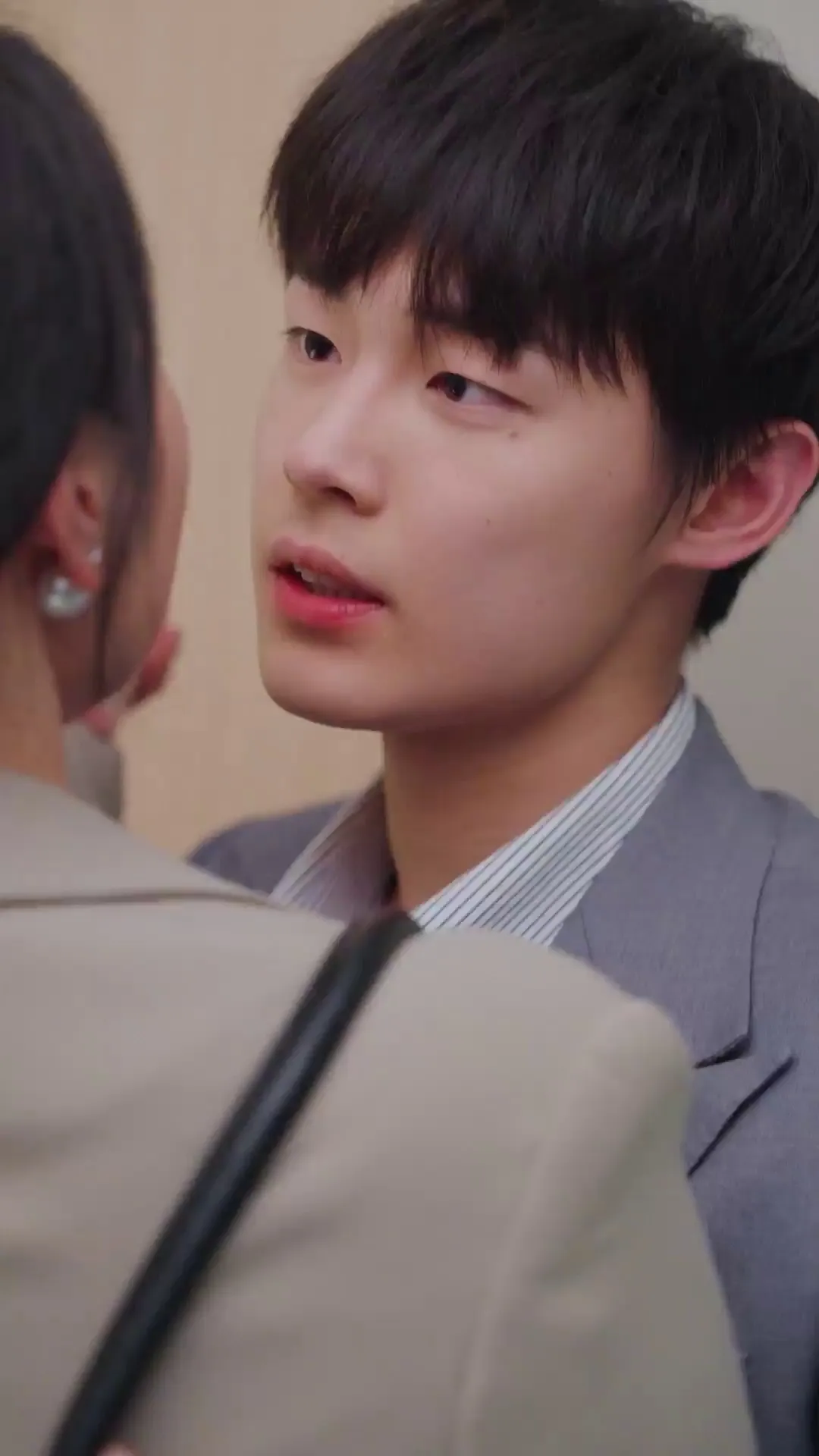 Episode 1 - 연하남의 유혹