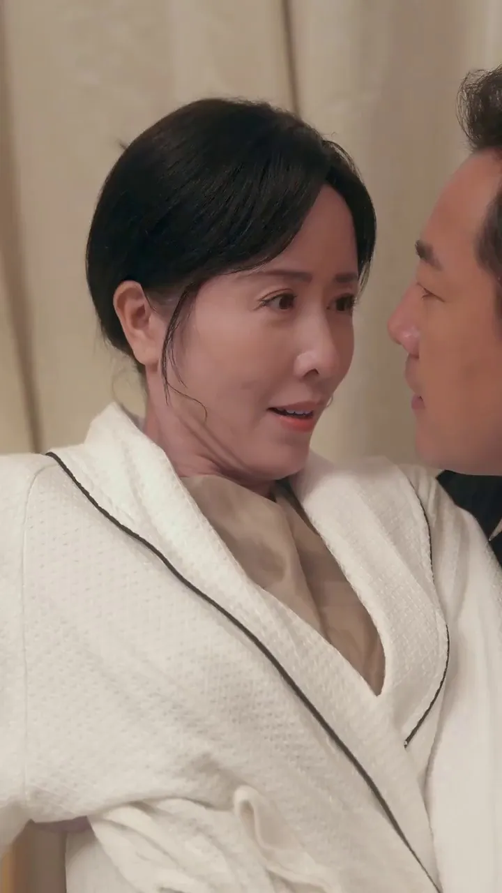 Episode 10 - 五十歲保姆嫁豪門